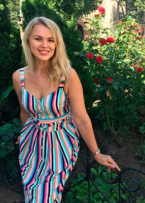 Joyful lady Marina from Reni (Ukraine), 55 yo, hair color blonde