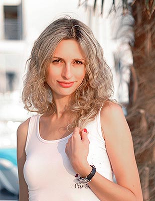 Clever lady Klavdiya from Odessa (Ukraine), 38 yo, hair color blonde