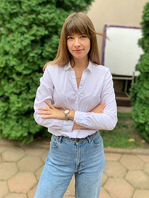 Friendly wife Evgeniya from Odessa (Ukraine), 23 yo, hair color brown-haired