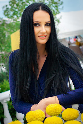 Kind lady Valentina from Odessa (Ukraine), 41 yo, hair color black