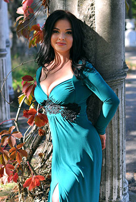 Soft lady Anastasiya from Odessa (Ukraine), 27 yo, hair color brunette