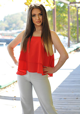 Cheerful lady Marina from Sinelnikovo (Ukraine), 27 yo, hair color brown