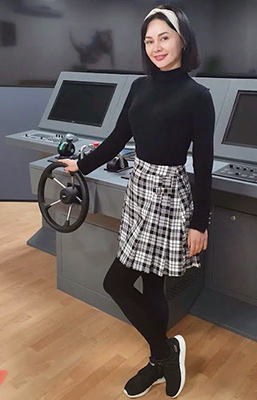 Happy lady Nadejda from Odessa (Ukraine), 33 yo, hair color black