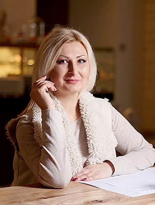 Careful woman Tat'yana from Poltava (Ukraine), 47 yo, hair color blonde