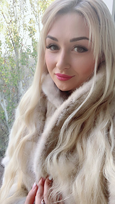 Open bride Nadejda from Zaporozhye (Ukraine), 31 yo, hair color blonde