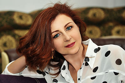 Friendly lady Irina from Yuzhnoukrainsk (Ukraine), 57 yo, hair color chestnut