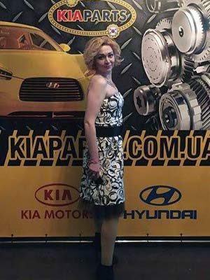 Fond lady Elena from Kremenchug (Ukraine), 40 yo, hair color blonde