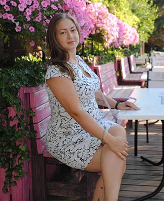 Open woman Elena from Odessa (Ukraine), 38 yo, hair color brown