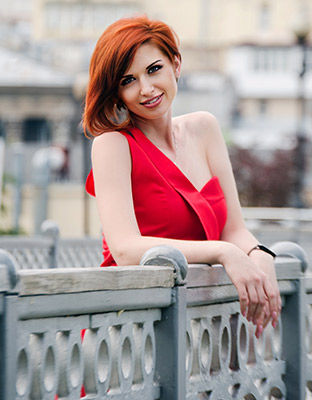 Lovely lady Alena from Dnepropetrovsk (Ukraine), 33 yo, hair color red-haired