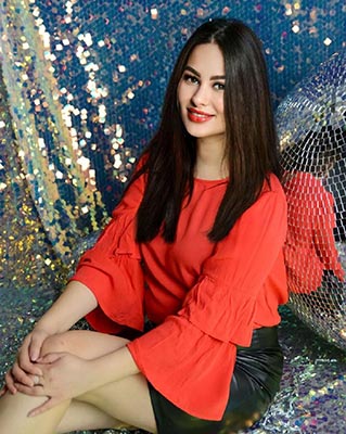 Happiness woman Marina from Poltava (Ukraine), 31 yo, hair color brown-haired