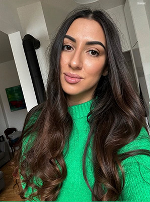 Humble wife Sofiya from Munich (Germany), 27 yo, hair color chestnut