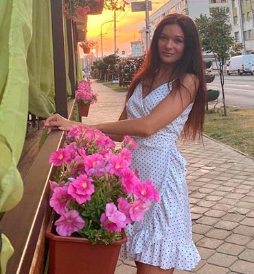 Open bride Viktoriya from Gomel (Belarus), 30 yo, hair color brunette