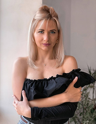 Wonderful lady Yuliya from Nikolaev (Ukraine), 33 yo, hair color blonde