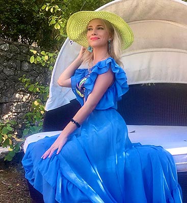 Beautiful bride Nataliya from Odessa (Ukraine), 46 yo, hair color blonde