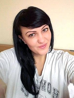 Extremely lady Elena from Poltava (Ukraine), 43 yo, hair color chestnut