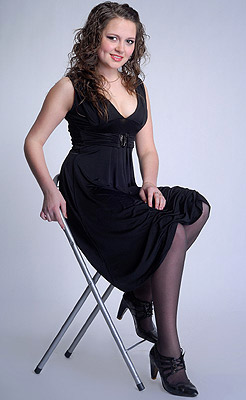 Wellbalanced bride Natal'ya from Poltava (Ukraine), 30 yo, hair color chestnut