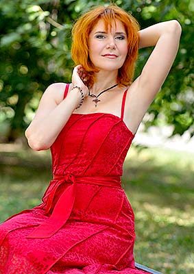 Loyal woman Ol'ga from Poltava (Ukraine), 61 yo, hair color red-haired