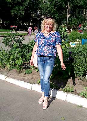 Real bride Yana from Kremenchug (Ukraine), 47 yo, hair color blonde