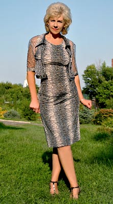 Special woman Nadya from Poltava (Ukraine), 68 yo, hair color light brown