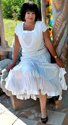 Optimistic lady Lida from Mirgorod (Ukraine), 72 yo, hair color brunette
