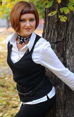 Cute lady Svetlana from Lubny (Ukraine), 57 yo, hair color chestnut