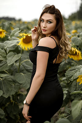 Active lady Anastasiya from Poltava (Ukraine), 27 yo, hair color brown-haired
