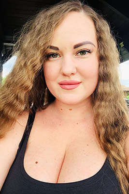 Sensual girl Alina from Poltava (Ukraine), 31 yo, hair color brown