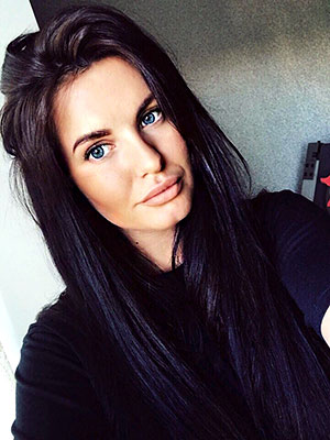 Curious girl Elena from St. Petersburg (Russia), 30 yo, hair color dark brown