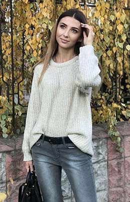 Sensual woman Mariya from Simferopol (Russia), 36 yo, hair color brown-haired