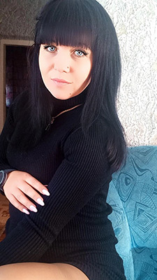 Normal wife Elena from Starobelsk (Ukraine), 26 yo, hair color black