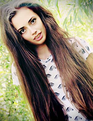 Romantic bride Marina from Kiev (Ukraine), 31 yo, hair color dark brown