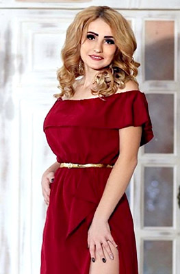 Complaisant girl Anna from Sumy (Ukraine), 27 yo, hair color blonde