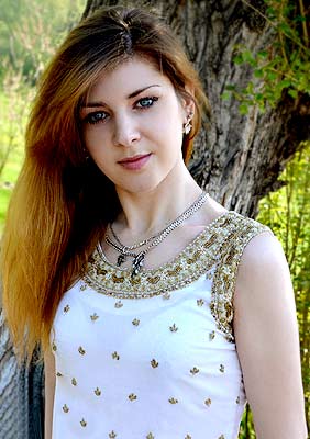 Romantic bride Ol'ga from Sumy (Ukraine), 38 yo, hair color light brown