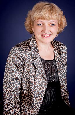 Strong lady Nadejda from Ternopol (Ukraine), 57 yo, hair color blonde