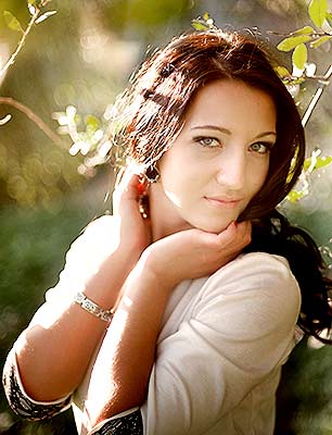 Sensitive bride Marta from Kremenets (Ukraine), 34 yo, hair color black