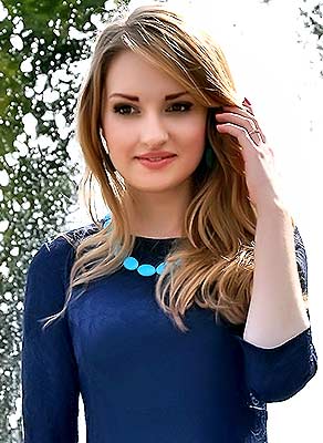 Active bride Nataliya from Ternopol (Ukraine), 27 yo, hair color blond