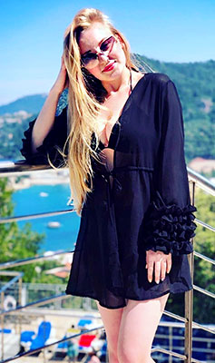 Independent lady Natal'ya from Lvov (Ukraine), 31 yo, hair color blonde