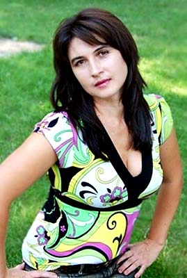Wellread woman Elena from Vinnitsa (Ukraine), 58 yo, hair color brunette