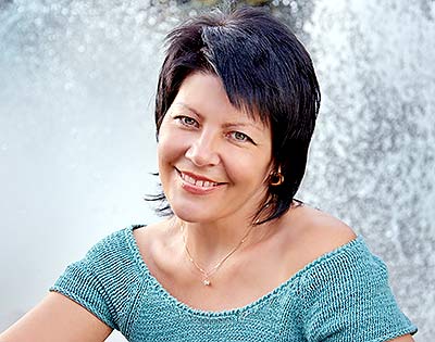 Goal oriented woman Ekaterina from Vinnitsa (Ukraine), 54 yo, hair color black