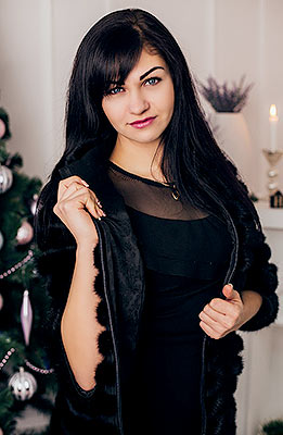 Natural bride Vita from Vinnitsa (Ukraine), 30 yo, hair color brunette