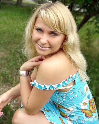 Serious bride Inna from Vinnitsa (Ukraine), 39 yo, hair color brown