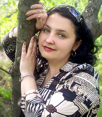 Active woman Alena from Vinnitsa (Ukraine), 53 yo, hair color brunette