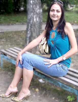 Communicative bride Svetlana from Vinnitsa (Ukraine), 44 yo, hair color brunette