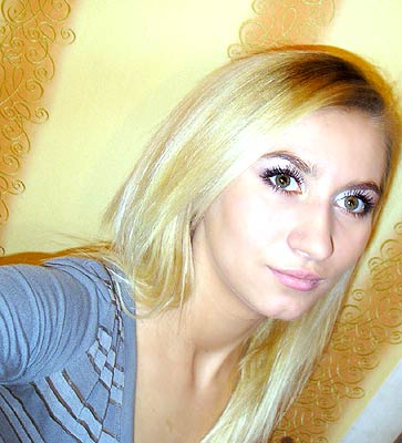Slim lady Anna from Vinnitsa (Ukraine), 34 yo, hair color brown