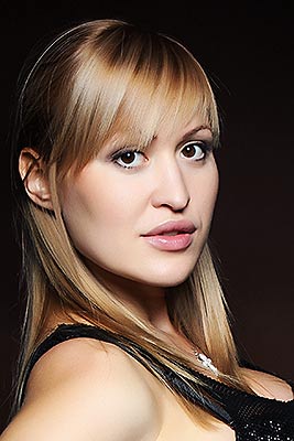 Romantic woman Viktoriya from Vinnitsa (Ukraine), 42 yo, hair color blonde