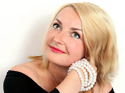 Fond woman Irina from Vinnitsa (Ukraine), 44 yo, hair color blonde