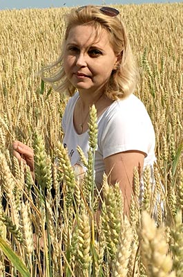 Impulsive lady Veronika from Vladivostok (Russia), 54 yo, hair color blonde