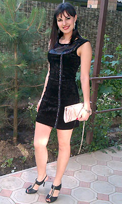 Enthusiastic bride Ol'ga from Odessa (Ukraine), 34 yo, hair color brunette