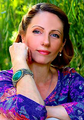 Responsible lady Lyubov' from Zaporozhye (Ukraine), 59 yo, hair color chestnut