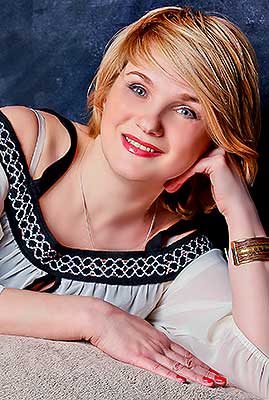 Christian bride Ol'ga from Zaporozhye (Ukraine), 53 yo, hair color blonde
